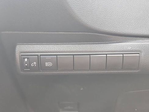 Used 2024 Toyota Corolla LE FWD image 16