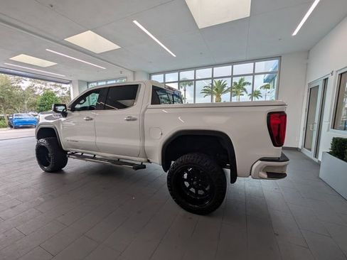 Used 2019 GMC Sierra 1500 SLT w/ SLT Premium Package image 11