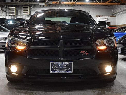 Used 2013 Dodge Charger R/T RWD image 2