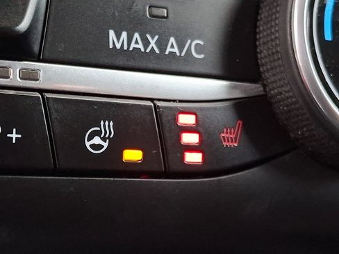 Certified 2023 Ford Escape Active AWD/4WD image 24