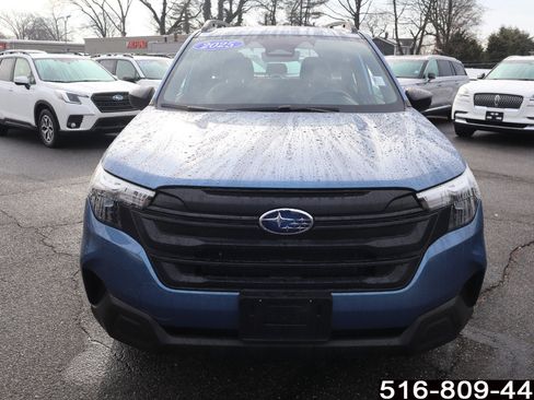 Used 2025 Subaru Forester image 4