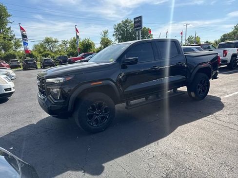 Used 2025 GMC Canyon Elevation w/ Convenience Package AWD/4WD image 8