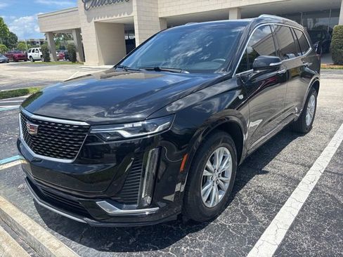 Certified 2023 Cadillac XT6 Luxury FWD image 1