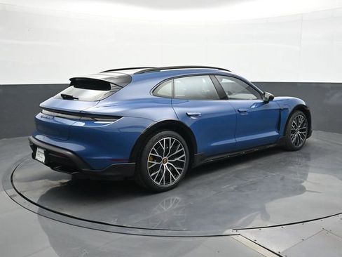 Certified 2022 Porsche Taycan Turbo S w/ Premium Package AWD/4WD image 20