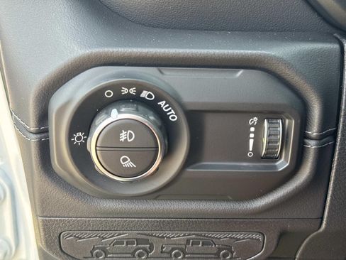 New 2026 Jeep Gladiator Sport AWD/4WD image 20