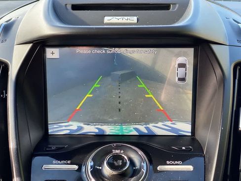 Used 2017 Ford Escape Titanium w/ Equipment Group 301A AWD/4WD image 27