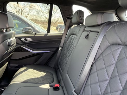 Used 2024 BMW X5 xDrive40i w/ Executive Package image 32