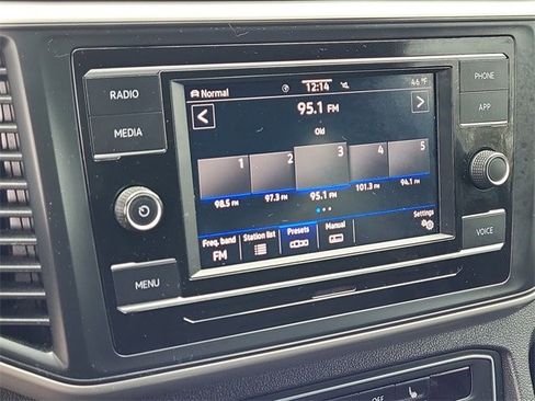 Used 2022 Volkswagen Atlas Cross Sport SE image 15