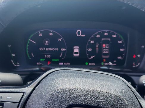 Used 2024 Honda Accord EX-L image 9