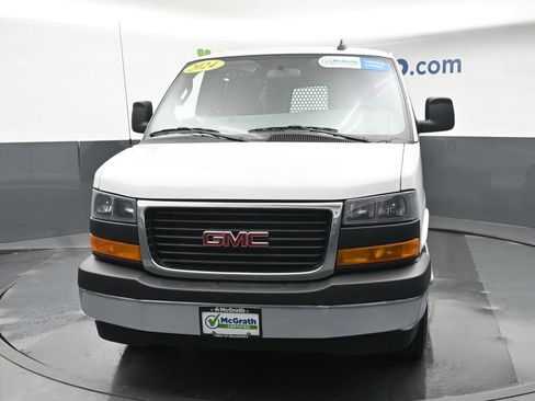 Used 2024 GMC Savana 2500 w/ Driver Convenience Package RWD image 6