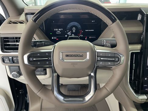 New 2026 GMC Yukon XL Denali w/ Denali Reserve Package RWD image 19