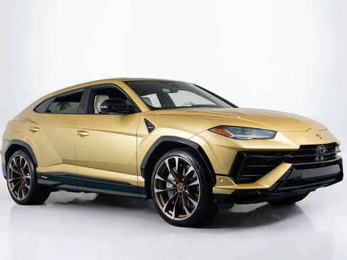 Used 2023 Lamborghini Urus S AWD/4WD image 3