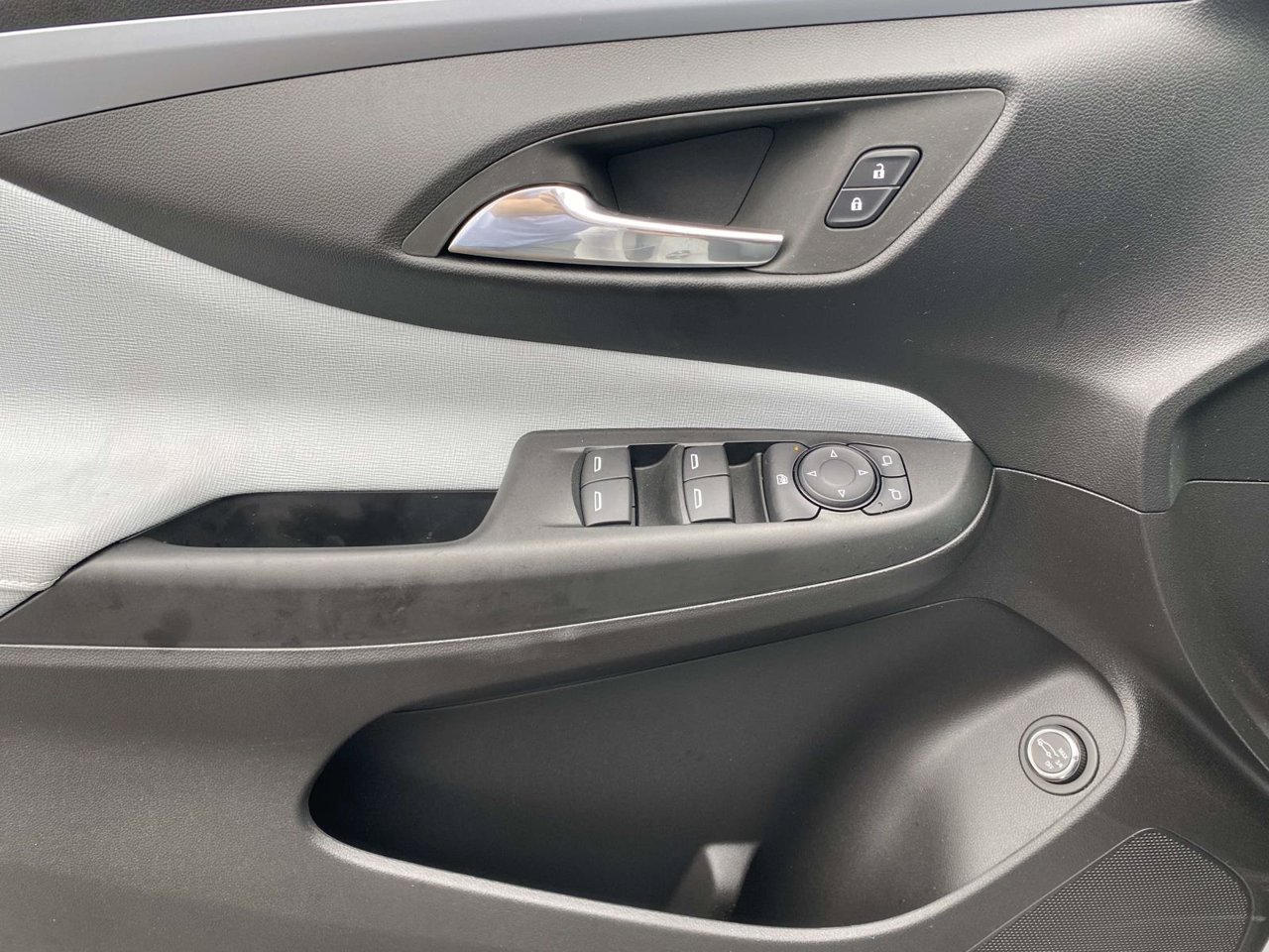 Used 2025 Buick Envista Preferred w/ Convenience I Package FWD image 15