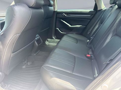 Used 2022 Honda Accord Sport Special Edition image 12