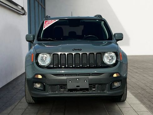 Used 2018 Jeep Renegade Altitude w/ Popular Equipment Group image 8