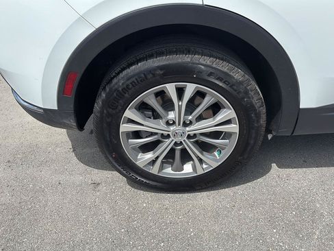 Used 2023 Buick Envision Preferred FWD image 11