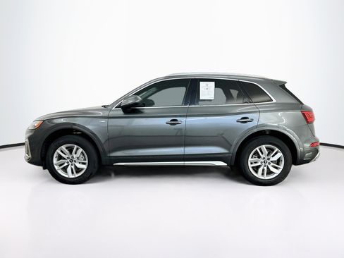 Used 2023 Audi Q5 2.0T Premium w/ Convenience Package AWD/4WD image 4