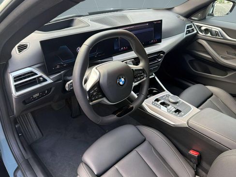 Used 2025 BMW 430i w/ Premium Package RWD image 4