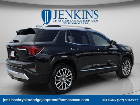 Used 2026 GMC Terrain Denali AWD/4WD image 4
