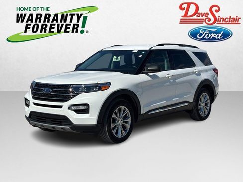 Used 2024 Ford Explorer XLT w/ Equipment Group 202A AWD/4WD image 1