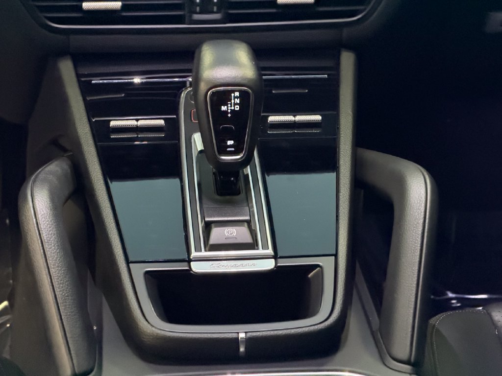 Certified 2021 Porsche Cayenne Coupe AWD/4WD image 19