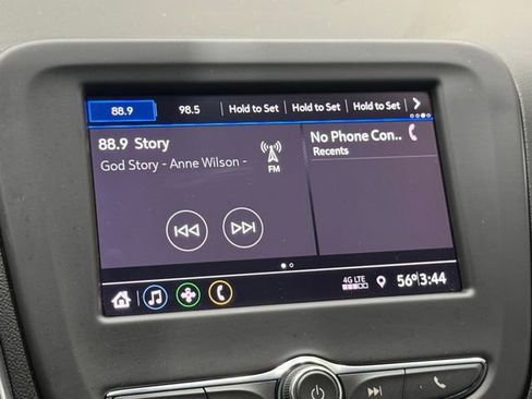 Used 2021 Chevrolet Equinox LS w/ LS Convenience Package image 32