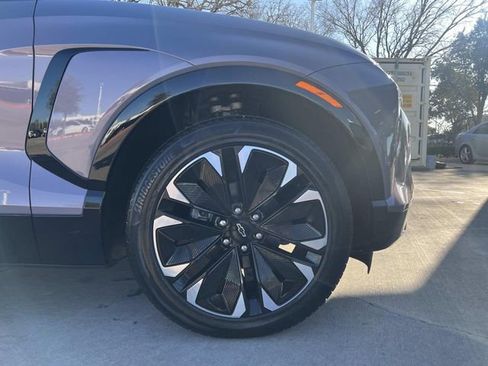 Used 2025 Chevrolet Blazer EV RS image 8