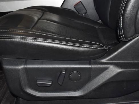 Used 2019 Ford F150 Lariat AWD/4WD image 13
