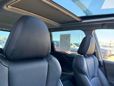 Used 2023 Subaru Forester Limited image 18