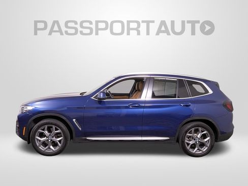 Used 2024 BMW X3 xDrive30i w/ Premium Package AWD/4WD image 2