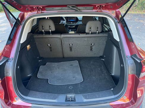 Used 2025 Chevrolet TrailBlazer LT image 27