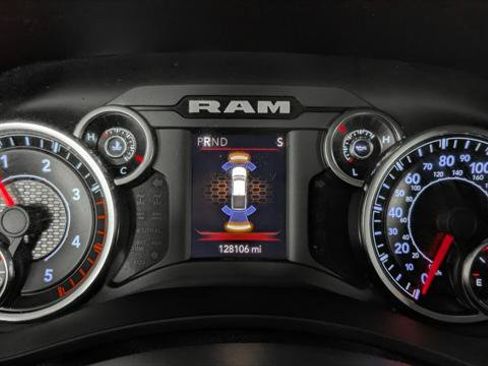 Used 2019 RAM 3500 Big Horn AWD/4WD image 32