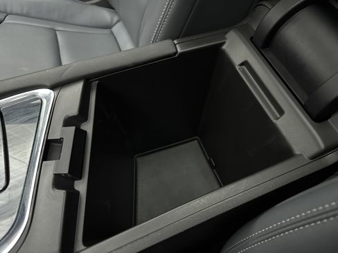 Used 2023 Buick Enclave Essence w/ Experience Buick Package image 51