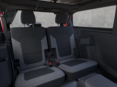 New 2026 Ford Bronco 2-Door AWD/4WD image 11