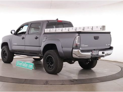 Used 2015 Toyota Tacoma 4x4 Double Cab w/ SR5 Package image 8