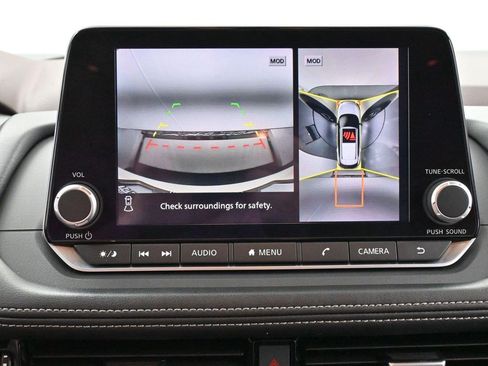 Used 2023 Nissan Rogue SL FWD image 24
