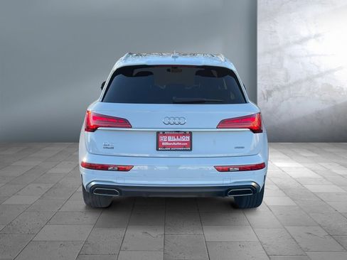Used 2023 Audi Q5 2.0T Premium Plus w/ Premium Plus Package image 5