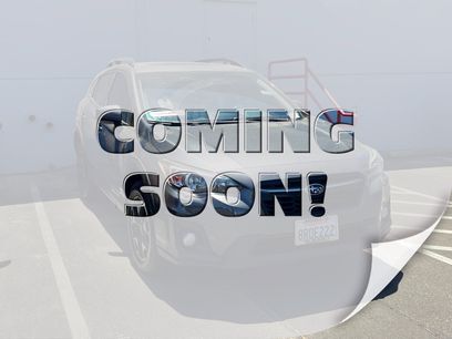 Used 2020 Subaru Crosstrek 2.0i Premium w/ Moonroof Package 2