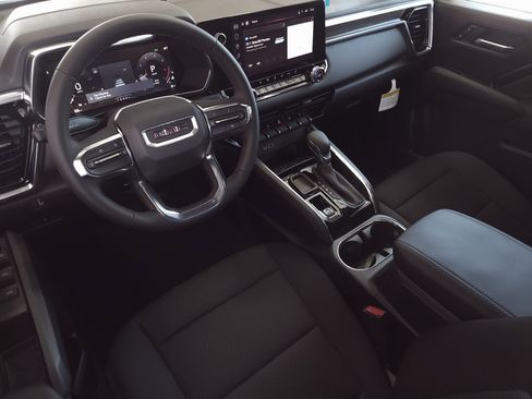 New 2025 GMC Canyon Elevation w/ Convenience Package image 13