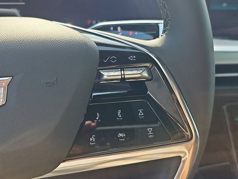 New 2026 Cadillac Escalade IQ Sport 1 w/ LPO, ONYX Package image 19