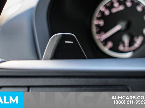 Used 2025 Nissan Pathfinder S image 38