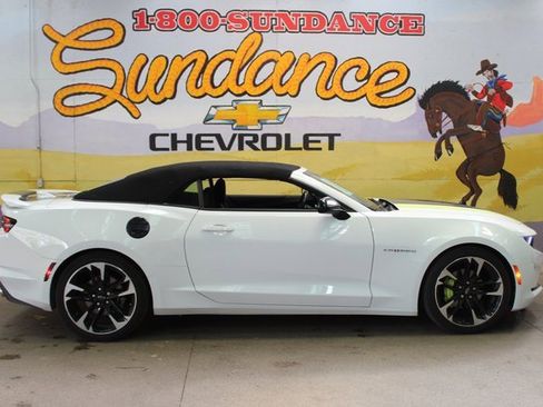 Used 2023 Chevrolet Camaro LT image 6
