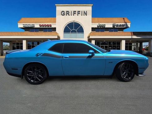 Used 2023 Dodge Challenger R/T w/ Blacktop Package RWD image 3