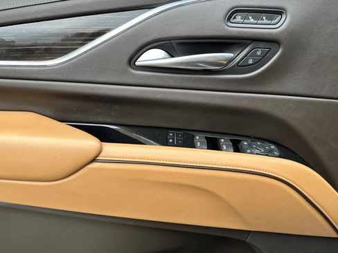 Used 2021 Cadillac Escalade Sport w/ Driver Assist Tech Package image 11