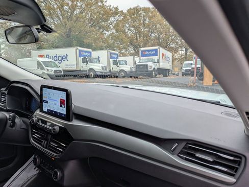 Used 2025 Ford Escape Active image 29