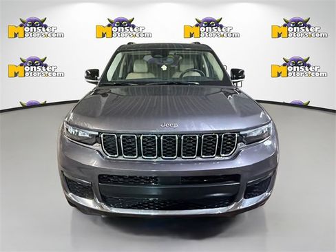 Used 2021 Jeep Grand Cherokee L Limited w/ Trailer Tow Package image 2