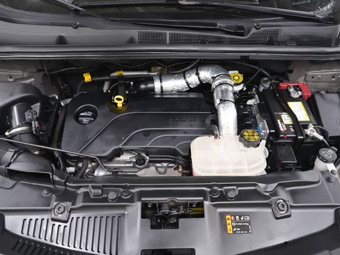 Used 2022 Chevrolet Trax LT w/ LT Convenience Package image 30