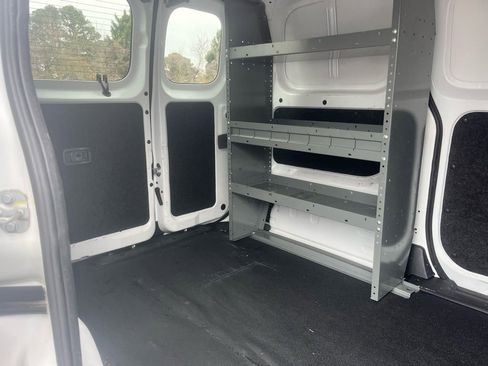 Used 2021 Nissan NV200 SV w/ Back Door Glass Package image 14