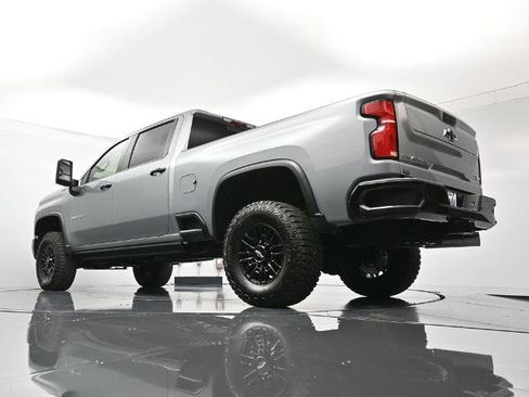 New 2026 Chevrolet Silverado 2500 ZR2 image 48