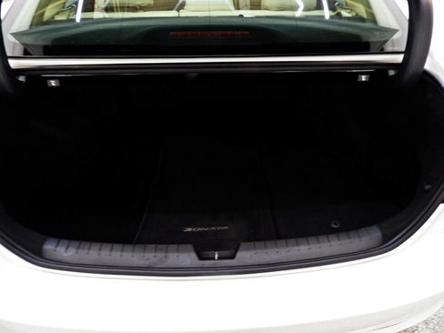 Used 2016 Hyundai Sonata Limited FWD image 13